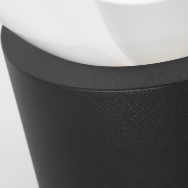 【TECH LIGHTING】アメリカ・テーブルライト「Mina Accent Rechargeable Table Lamp」ブラック（W102×D102×H140mm）