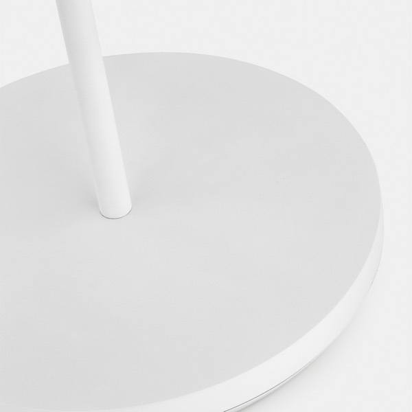 【TECH LIGHTING】アメリカ・フロアライト「Nevis Medium Rechargeable Floor Lamp」ホワイト（W204×D204×H1245mm）