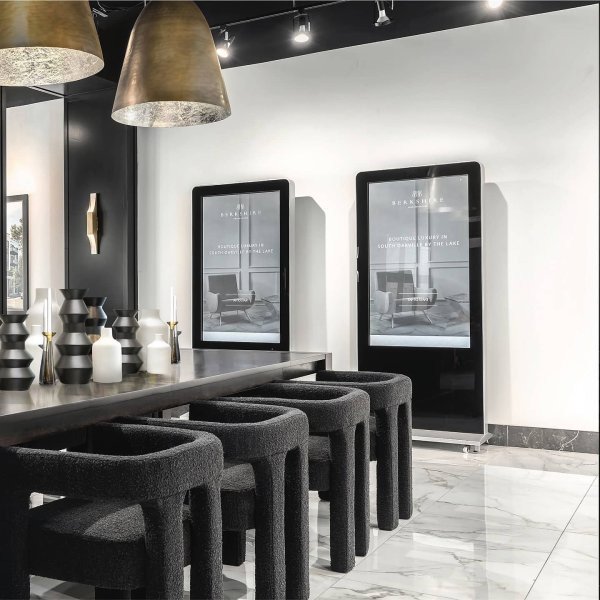 アメリカ・デザイン照明ドームシェードペンダントライト「HAMMERED」1灯（W580×H610mm）