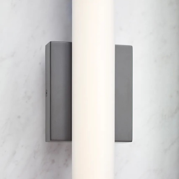 【TECH LIGHTING】アメリカ・ウォールライト「Finn 24 Bath」ブロンズ（W635×D59×H110mm）