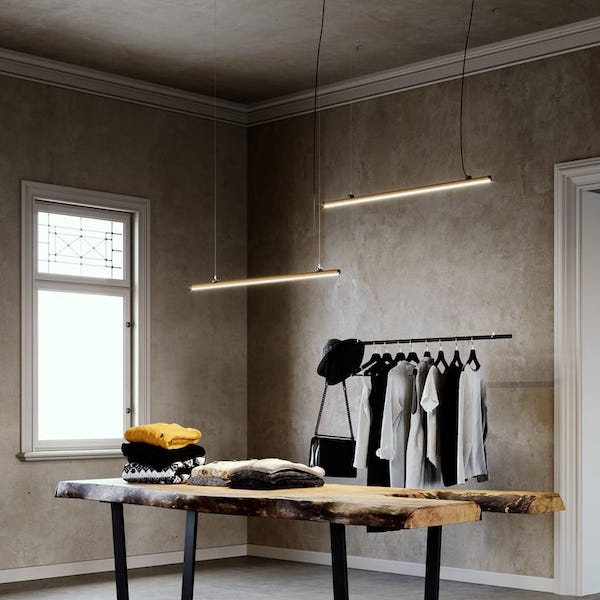 【Fabbian】イタリア デザイン照明 ペンダントライト 「FREELINE」ブラック／ブロンズ（W2000×H23mm）