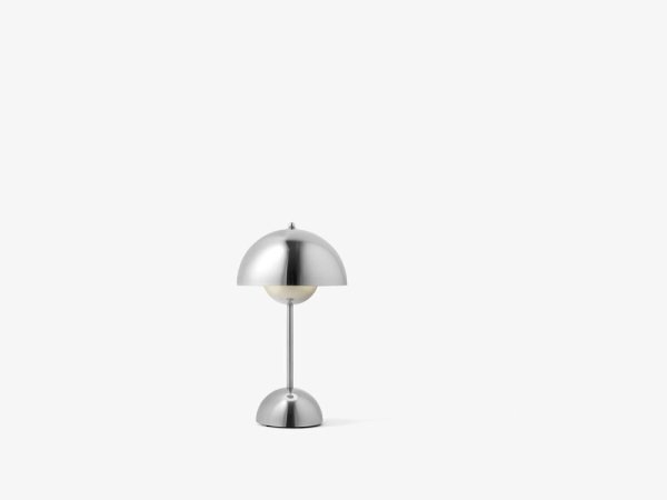 【&Tradition】北欧デザイン照明「Flowerpot VP9 portable table lamp, chrome plated」テーブルライト(Φ160×H295mm)