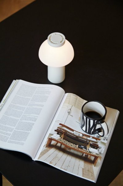 【HAY】「PC Portable table lamp, cream white」テーブルランプ クリームホワイト(Φ140×H220mm)