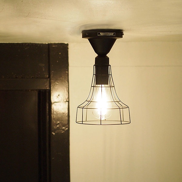 ポリゴナルシーリング「Polygonal」1灯・ブラック(φ177×H225mm)