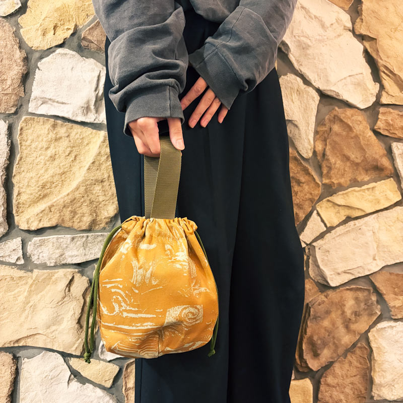 MM KINCHAKU BAG (JOMON FRAGMENT)