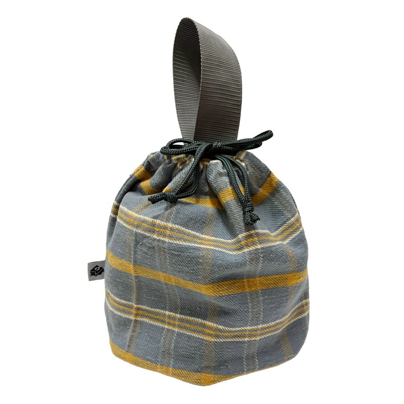 MM KINCHAKU BAG (TARTAN CHECK)