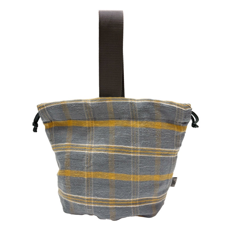 MM KINCHAKU BAG (TARTAN CHECK)