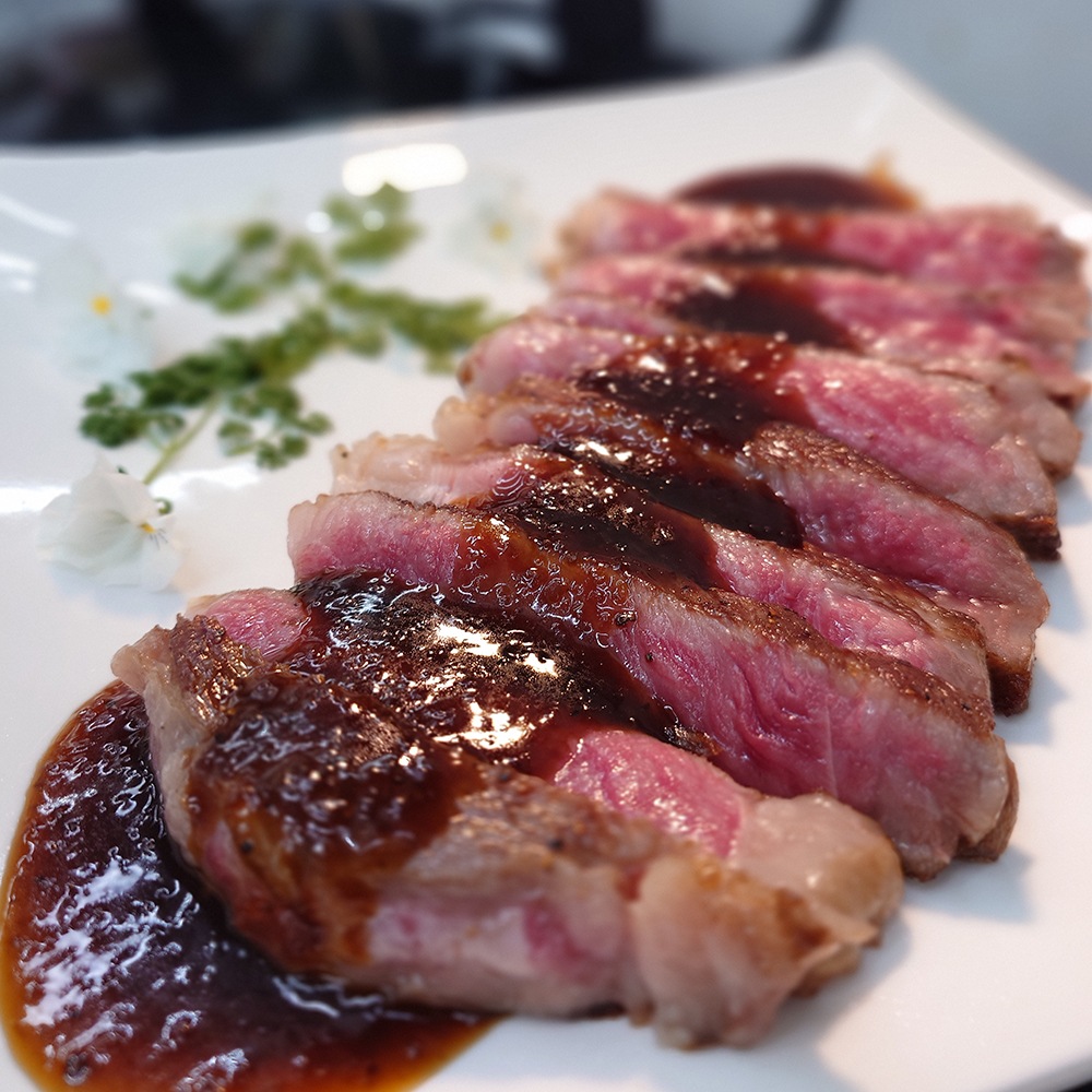 九州産 黒毛和牛 塊肉（霜降り）約1kg