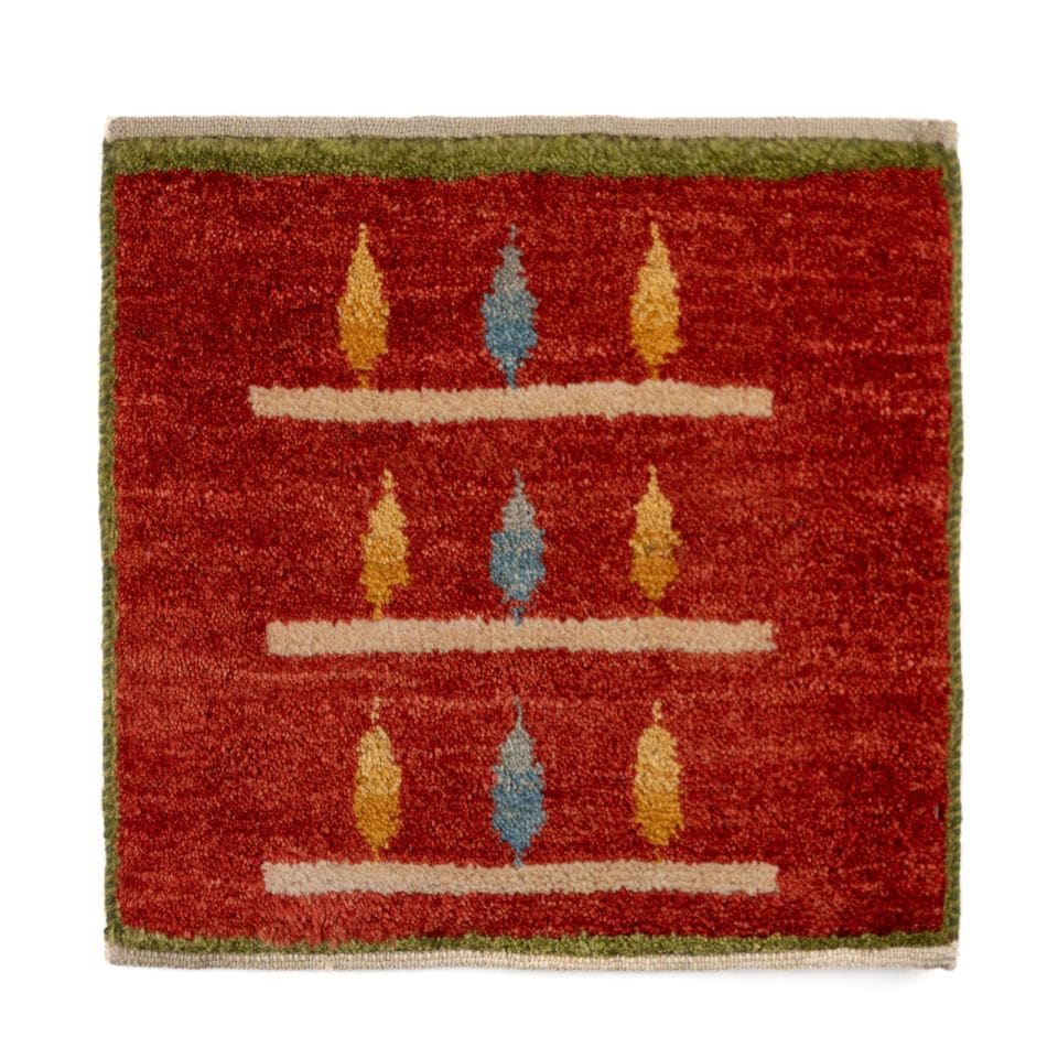 遊牧民族の手織り絨毯　ギャべ  36