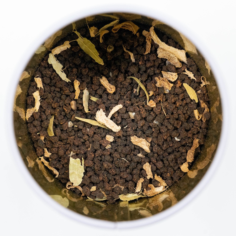 「ムガール」インド仕込みのスパイスティー　チャイティー　白缶