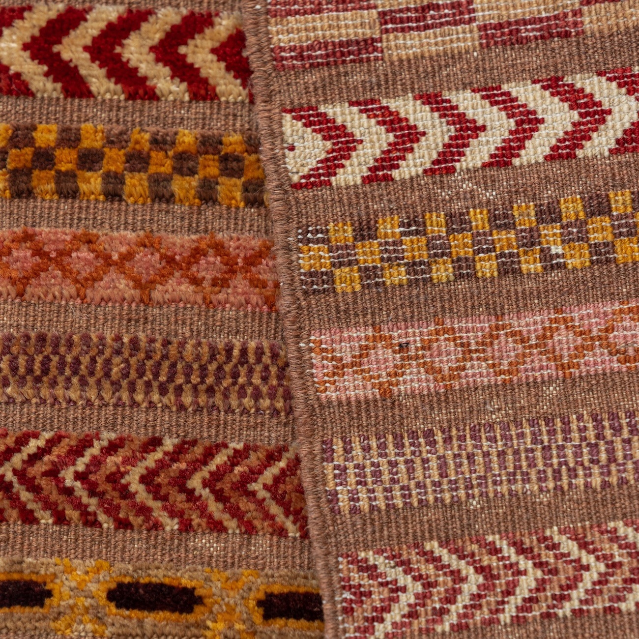 アフガン織り絨毯 LINES No.02