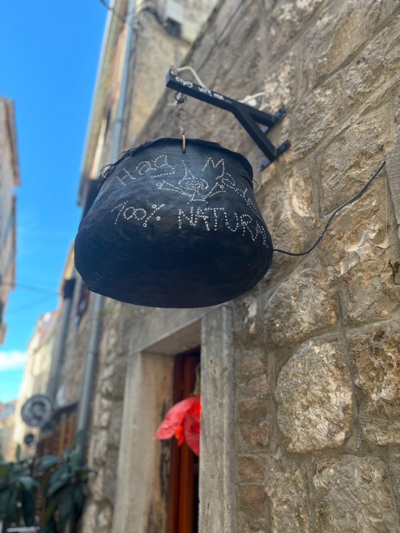 魔法使いのリップクリーム レッド | the Beauty | ムラキテルミの