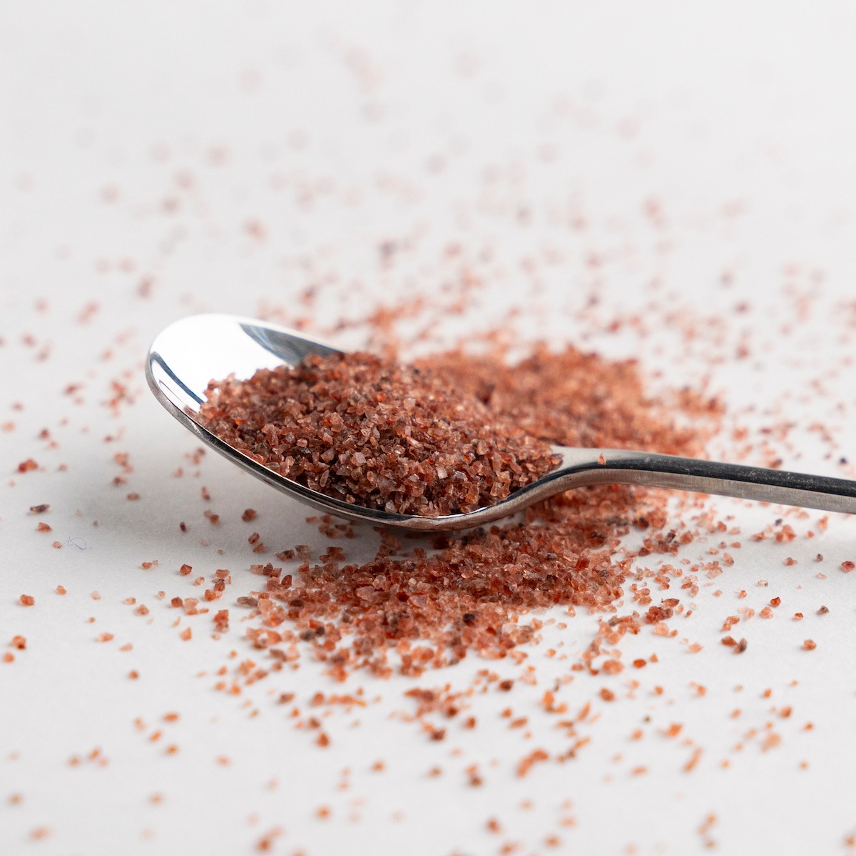 地球のエネルギーをギュッギュッと、マグマ塩 携帯用 30グラム