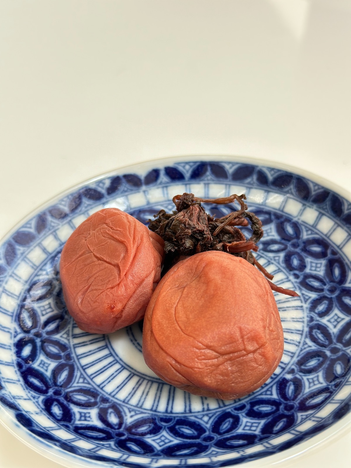 若狭の、紅さし梅干し | Foods | ムラキテルミのセレクトショップ