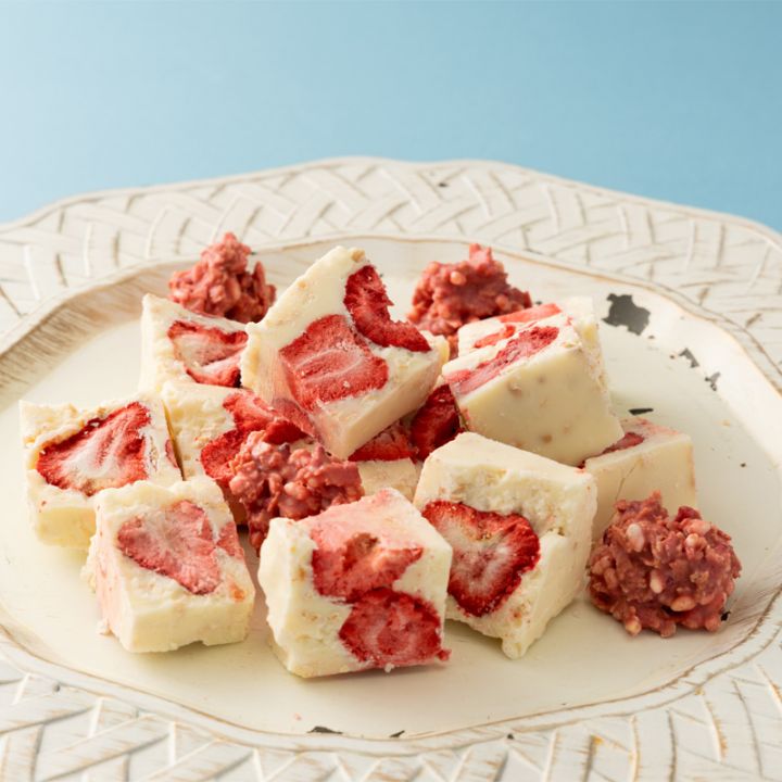 ストロベリーキューブチョコ －Love Collection 2026