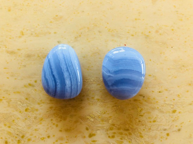 ルチルクォーツ30mmと20mm六芒星台座付き 軽かっ
