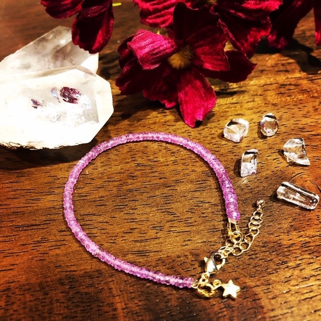 �����м����쥢�ۥԥ󥯥��ե��������֥쥹��å�