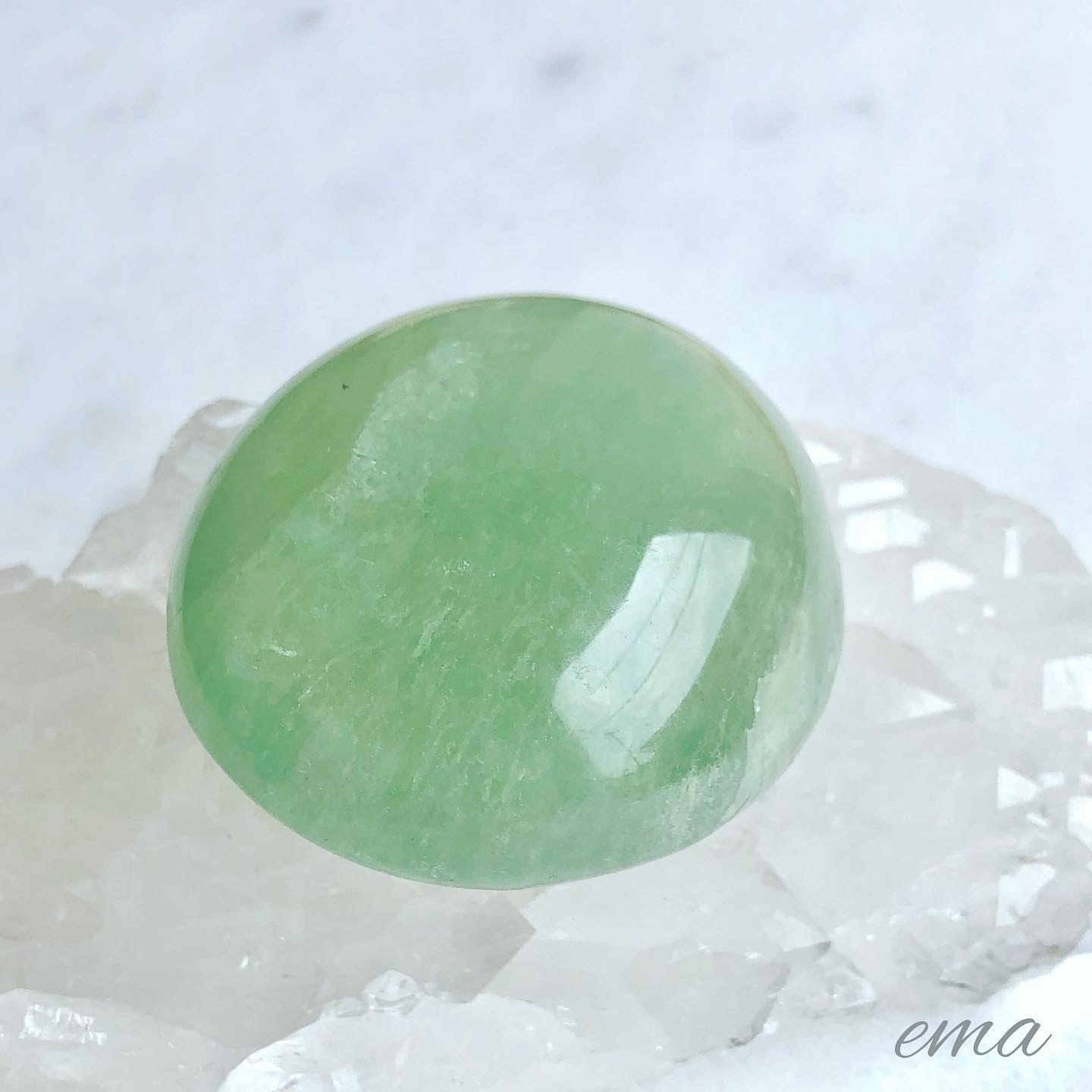 驚異の透明度 フローライトタンブル 40mm×22mm×10mm | globalarmas.com.br