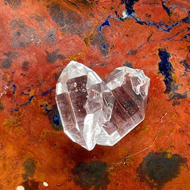 瓶入りルベライト原石とハーキマーダイヤモンド原石 レア