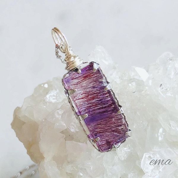 内包多めスーパーセブンペンダントトップチェーン付き