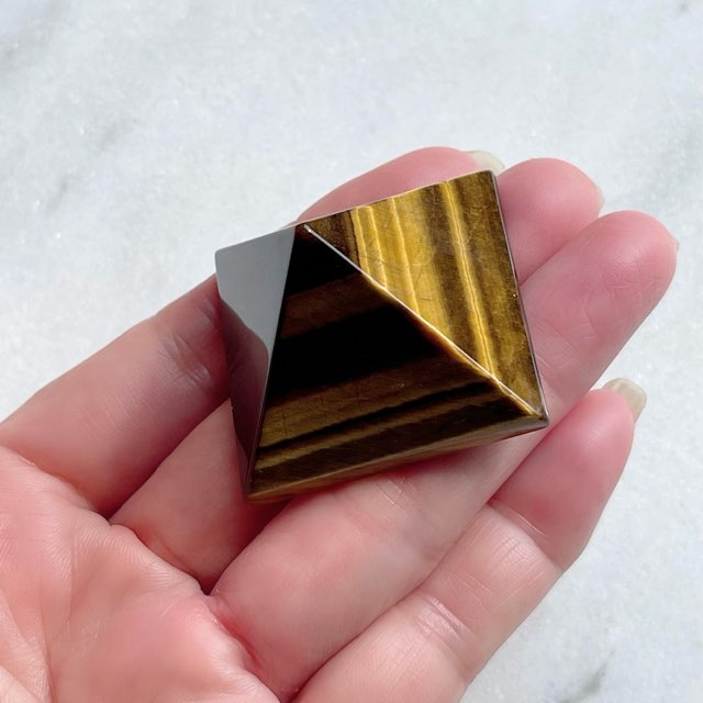 タイガーアイ ピラミッド （南アフリカ産） No.8 ピラミッド タイガーアイの通販