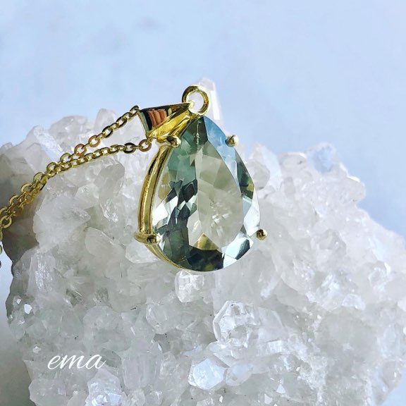 超美石】ブラジル産 グリーンアメジスト（プラシオライト） ペンダント