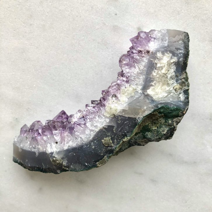 ☆超綺麗アメジストクラスターB85G6/181G01B ☆超綺麗アメジスト