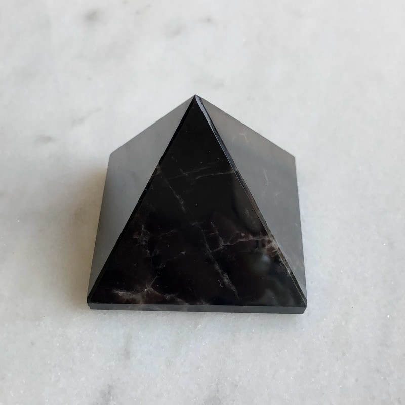 楽天市場】○【モリオン ピラミッド】約70g-80g 黒水晶 置物