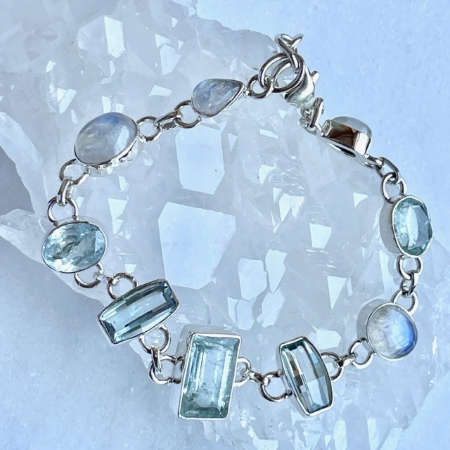 ◆シルバー925◆アクアマリン　アメジスト　レインボームーンストーン　ブレス ◇シルバー925◇アクアマリン アメジスト レインボームーン