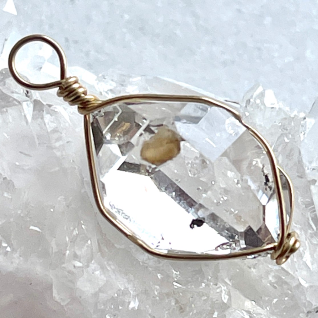 超美石】ハーキマーダイヤモンド 原石 ペンダント（パストタイム