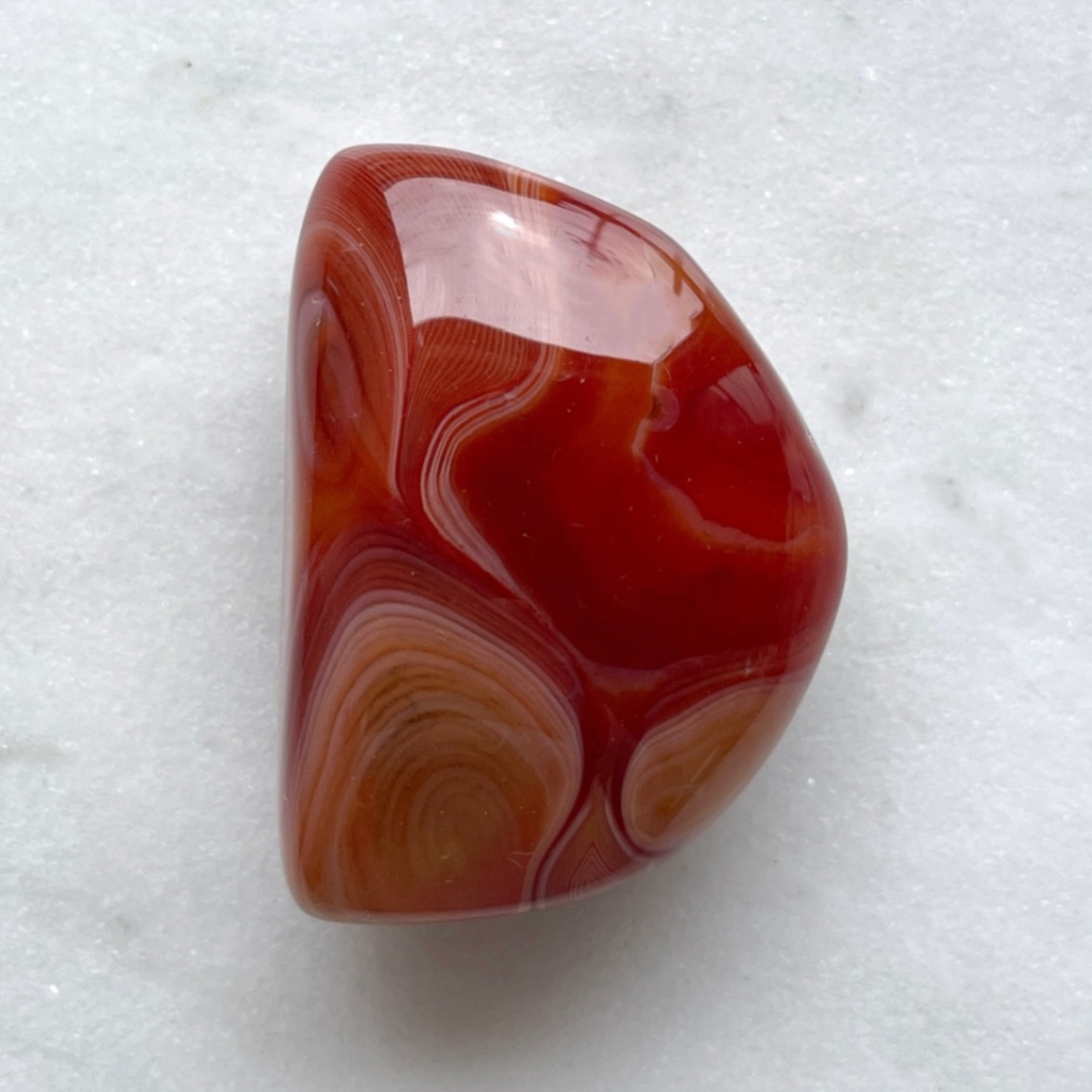 ★特選一石★激安♢結婚運の象徴【100gサードオニキス『紅縞瑪瑙』さざれ】❤️ 特選一石激安結婚運の象徴【100gサードオニキス『紅縞瑪瑙』さざれ】️