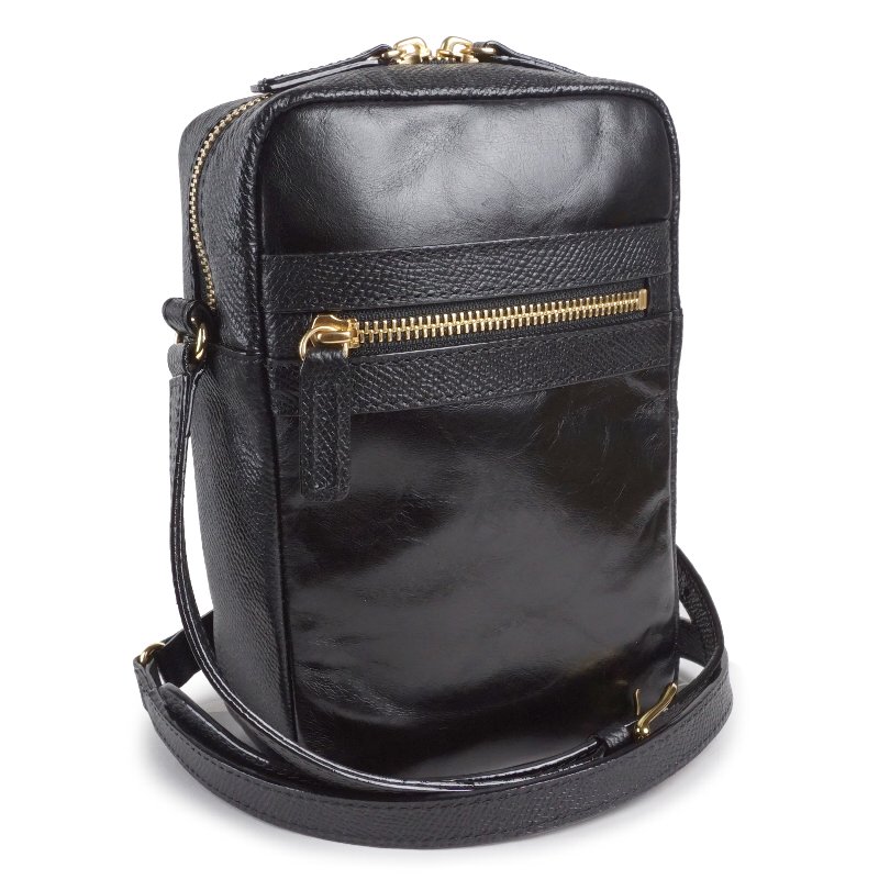 paccapacca LTD ���������Хå�