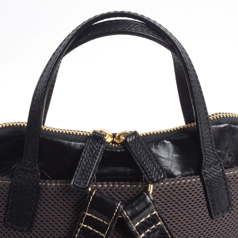 paccapacca LTD ���å����å�