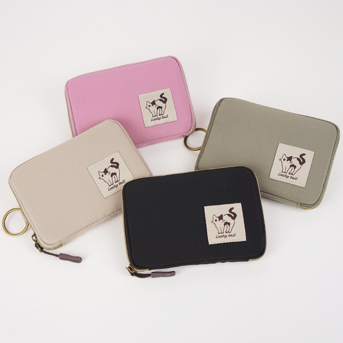 IDEE 1点もの ラウライトコネン 小物入れ ピンク×ブラウンドット Lucky Tail ラッキーテイル ラウンドファスナー小銭入れ｜e-mono