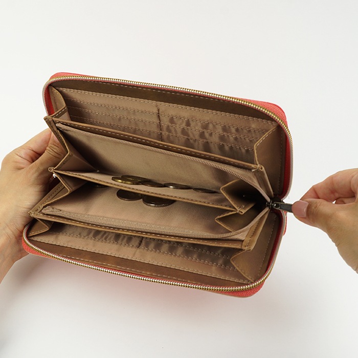 C.W.NICOL 奢 饦ɥեʡĹ