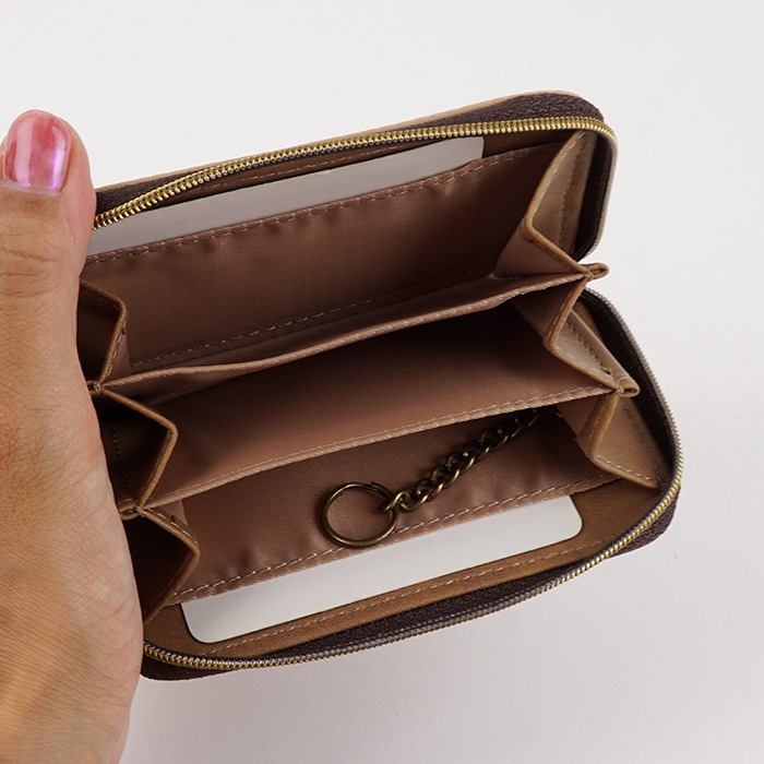 C.W.NICOL 奢 饦ɥեʡ