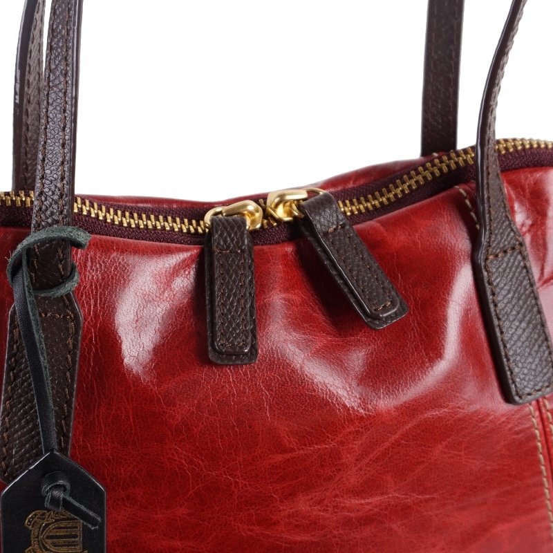 paccapacca LTD �饦��ɥϥ�ɥХå�