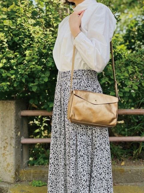 レザーポーチショルダーL GD（ゴールド） | 雑貨,バッグ | Encachette