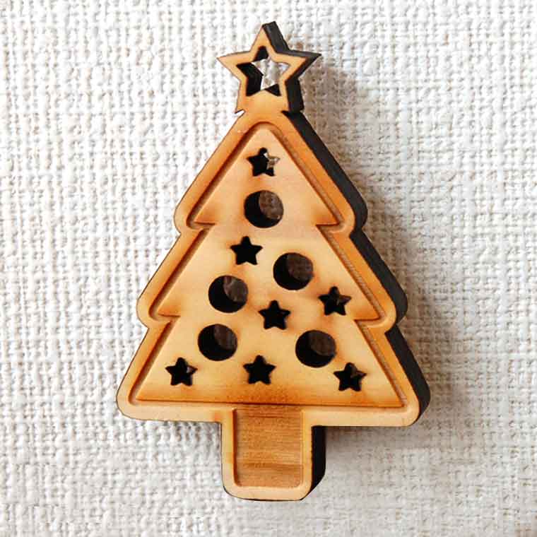 木製 クリスマスオーナメント 6mm厚 ツリー アンシャンテラボ / 紐付き Xmas 飾り 装飾 ツリー飾り デコレーション 【無料ギフトボックス付】【ゆうパケット対応】