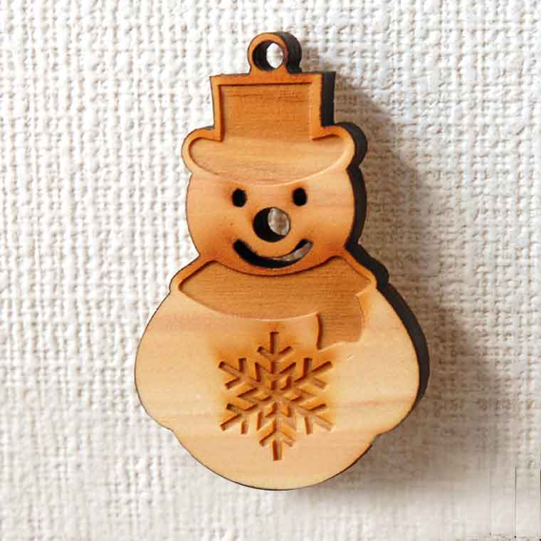 アンシャンテラボ 木製 クリスマスオーナメント 9mm厚 雪だるま / オリジナル商品 紐付き Xmas 飾り 装飾 ツリー飾り デコレーション  【無料ギフトボックス付】【ゆうパケット対応】