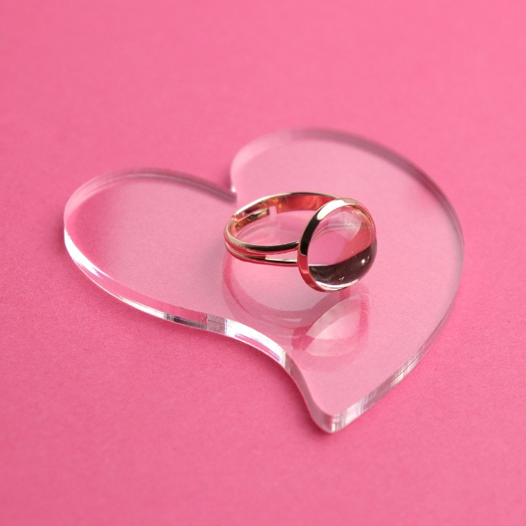 アクリル製 ディスプレイ小物 ハート 小サイズ クリア 61×56mm 厚さ3mm アンシャンテラボ / 撮影用小物 SNS インスタグラム Instagram 商品画像 ネット販売 展示 ハンドメイドアクセサリー 手作り【ゆうパケット対応】