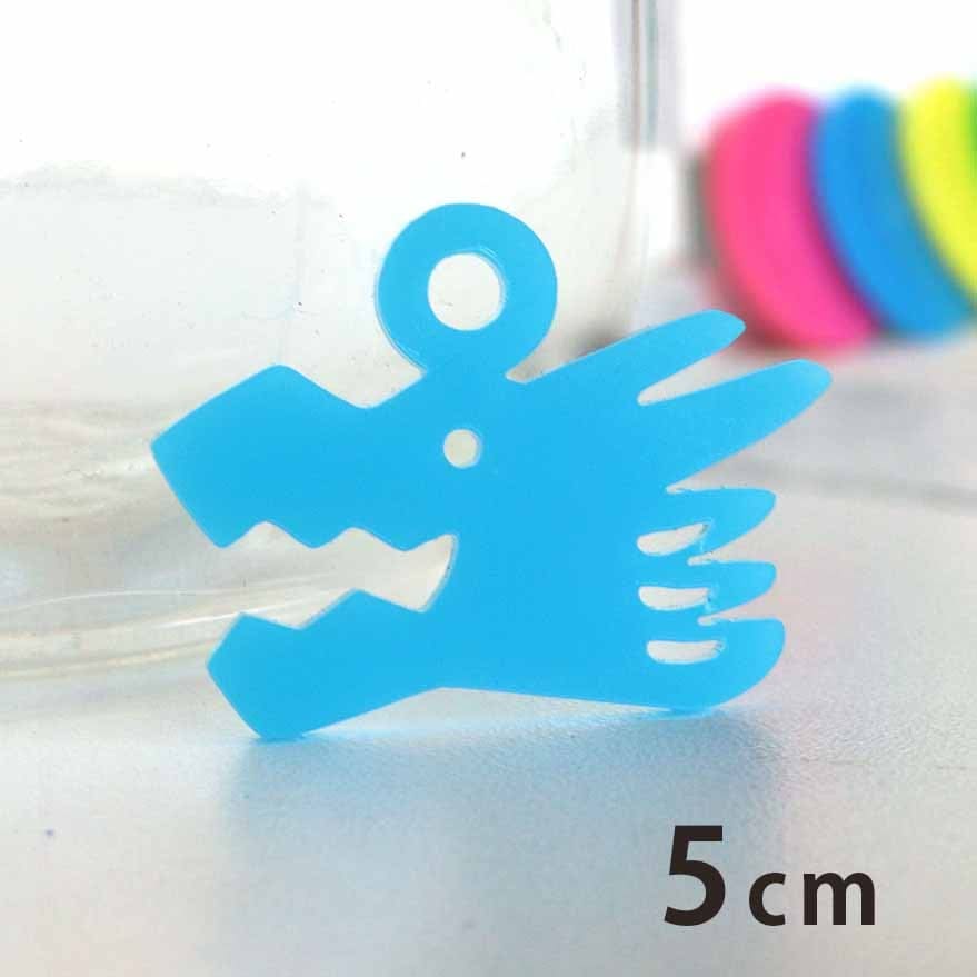 アクリルチャーム 龍の頭 5cm 厚さ2mm 選べる豊富なカラー アンシャンテラボ / たつ 龍 辰 ドラゴン りゅう かわいい 干支 十二支 お正月 縁起物 和風 和柄 アクセサリーパーツ ピアス イヤリング キーホルダー ハンドメイド材料 レジン資材 【ゆうパケット対応】