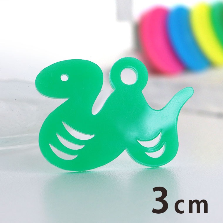 アクリルチャーム 干支飾り へび 3cm 厚さ2mm 選べる豊富なカラー アンシャンテラボ / 蛇 巳 ヘビ スネーク 干支 十二支 お正月 縁起物 和風 和柄 飾り アクセサリーパーツ ピアス イヤリング キーホルダー ハンドメイド材料 レジン資材 【ゆうパケット対応】