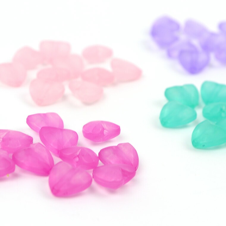 12mm×13mm 10個入 アクリルビーズ ハート ツヤなし 全4色 穴1.8mm