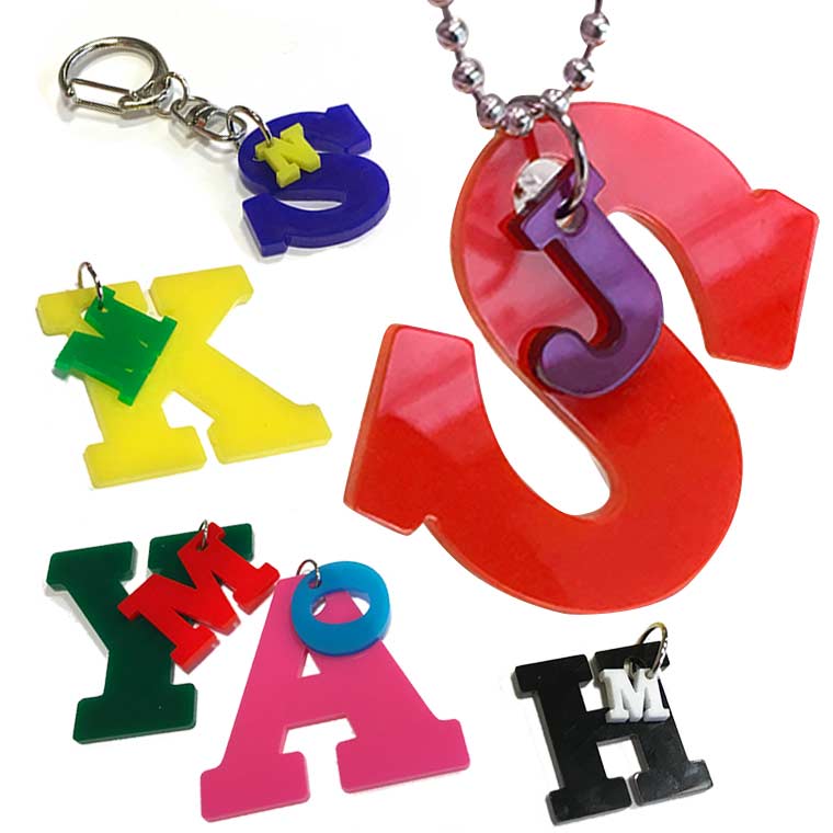 アクリル製 アルファベット 組み合わせキーホルダー M 5cm&2cm 選べる
