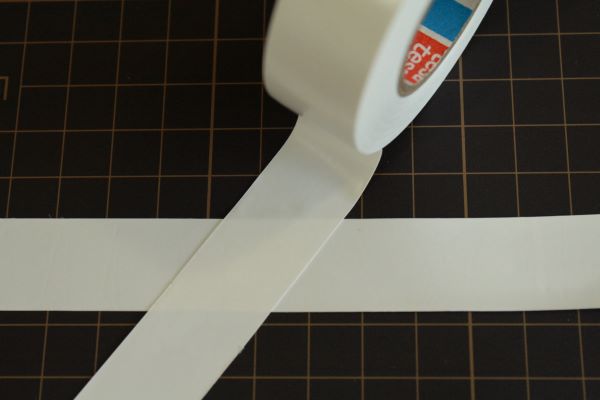 テサ 4251PVC ビニールテープ 50mmX20m 1箱 80巻入 白 | 工業用テープ