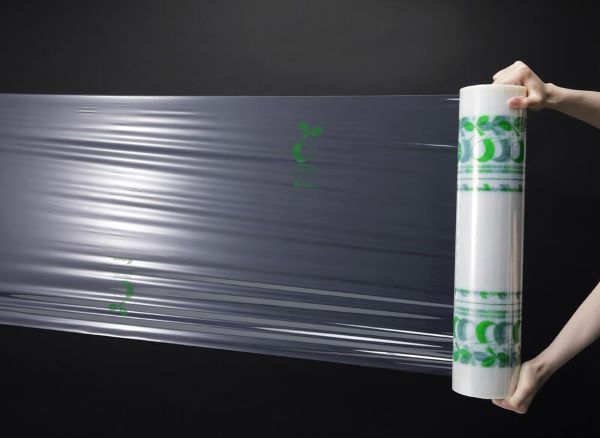 中興化成工業 生分解性ストレッチフィルム 20ミクロン 500mmX300m巻 1