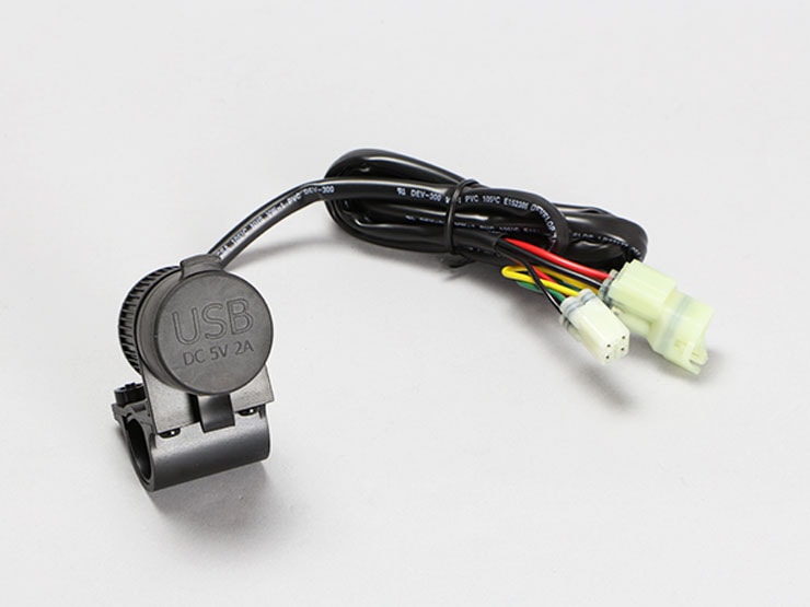 GROM モンキー125 FORZA Si PCX('10.3～'12.4) PCX('12.5～'14.3) PCX150('12.4～'14.4) 専用USBチャージャー