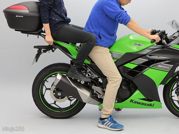 Ninja250('13.2～'18.1) タンデムグリップ付きリアキャリア＋リア