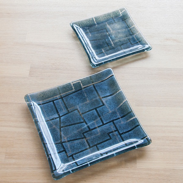 琉球ガラス グラスアート藍　GUSUKU プレート20cm(糸数城 Itokazu Gusuku) (ラッピング・熨斗不可)